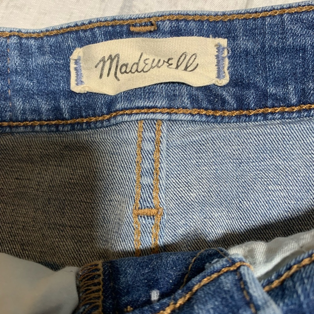Madewell Curvy High Rise skinny jeans. Size 26. - Picture 3 of 11